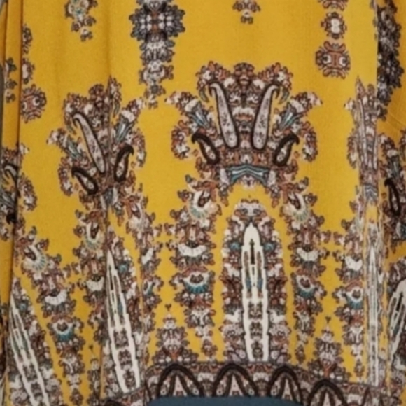 Zenobia Gold and Teal Tank - Picture 7 of 7